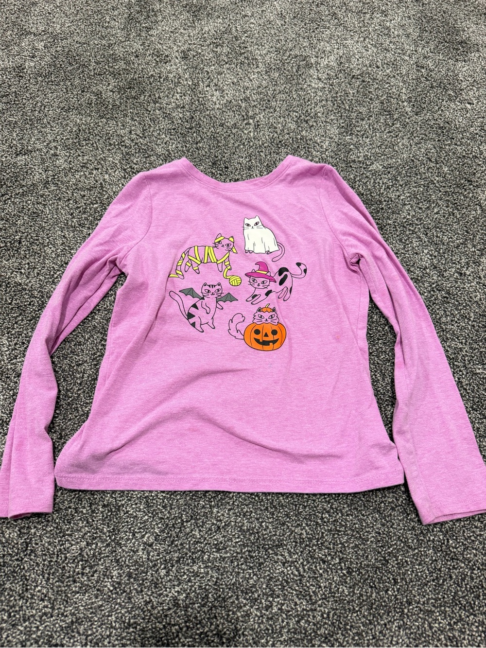 Medium  (8) Cat & Jack Pink/ Purple long sleeve Halloween Cats Top
